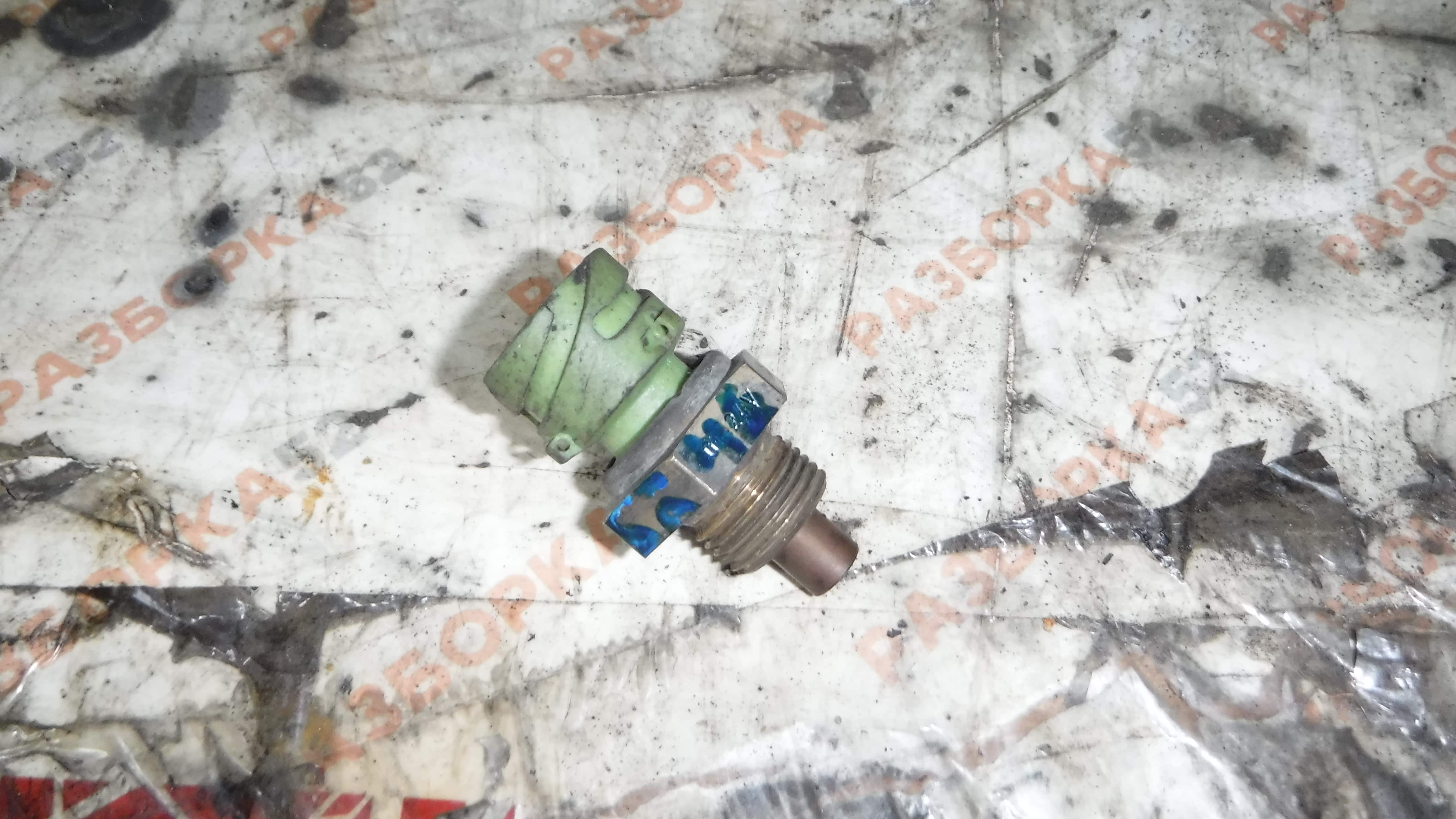 Датчик температуры охлаждающей жидкости Рено Магнум Renault Magnum 430 1998 402264